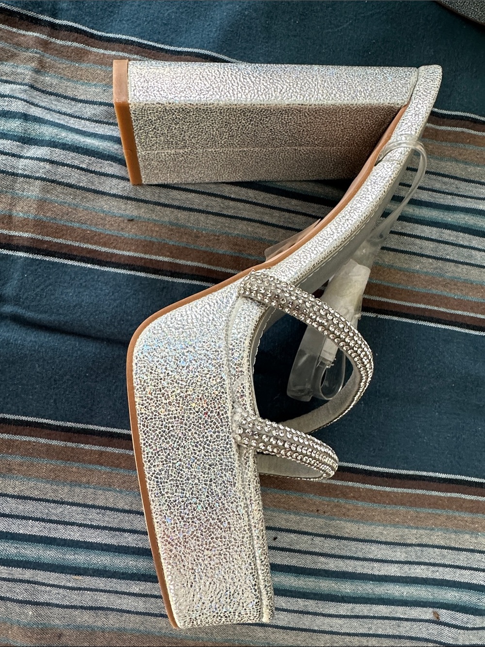 👡 Silver Rhinestone Platform Sandals - Picture 4 of 11
